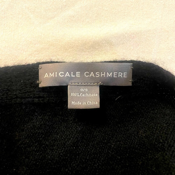 Black cape in pure cashmere like new - Picture 1 of 2